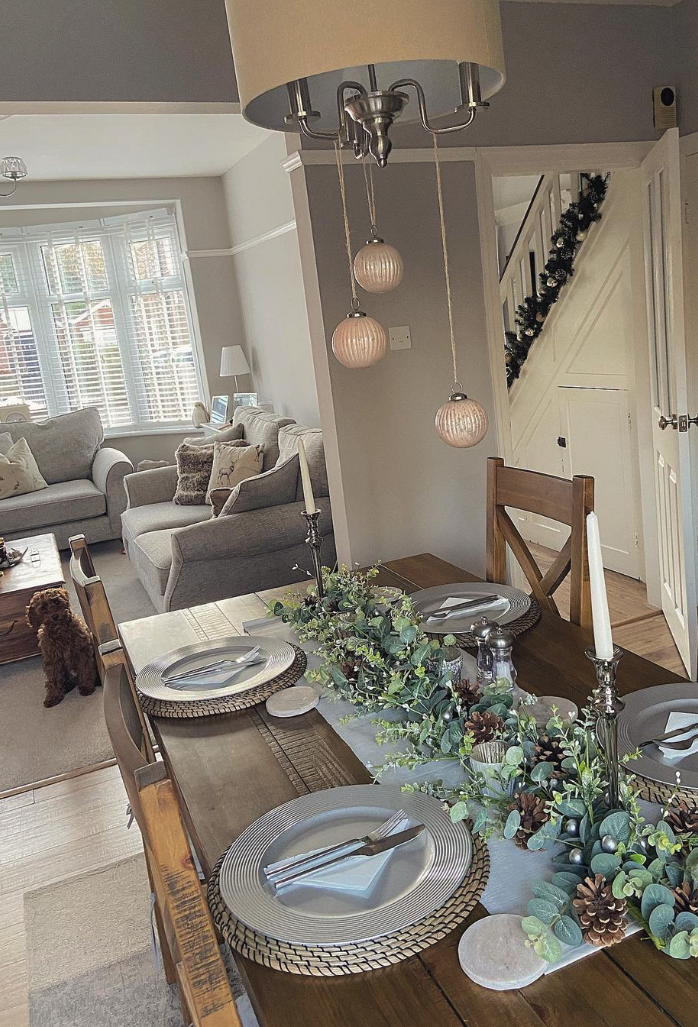 Considered dining and living space in a Cottingham home